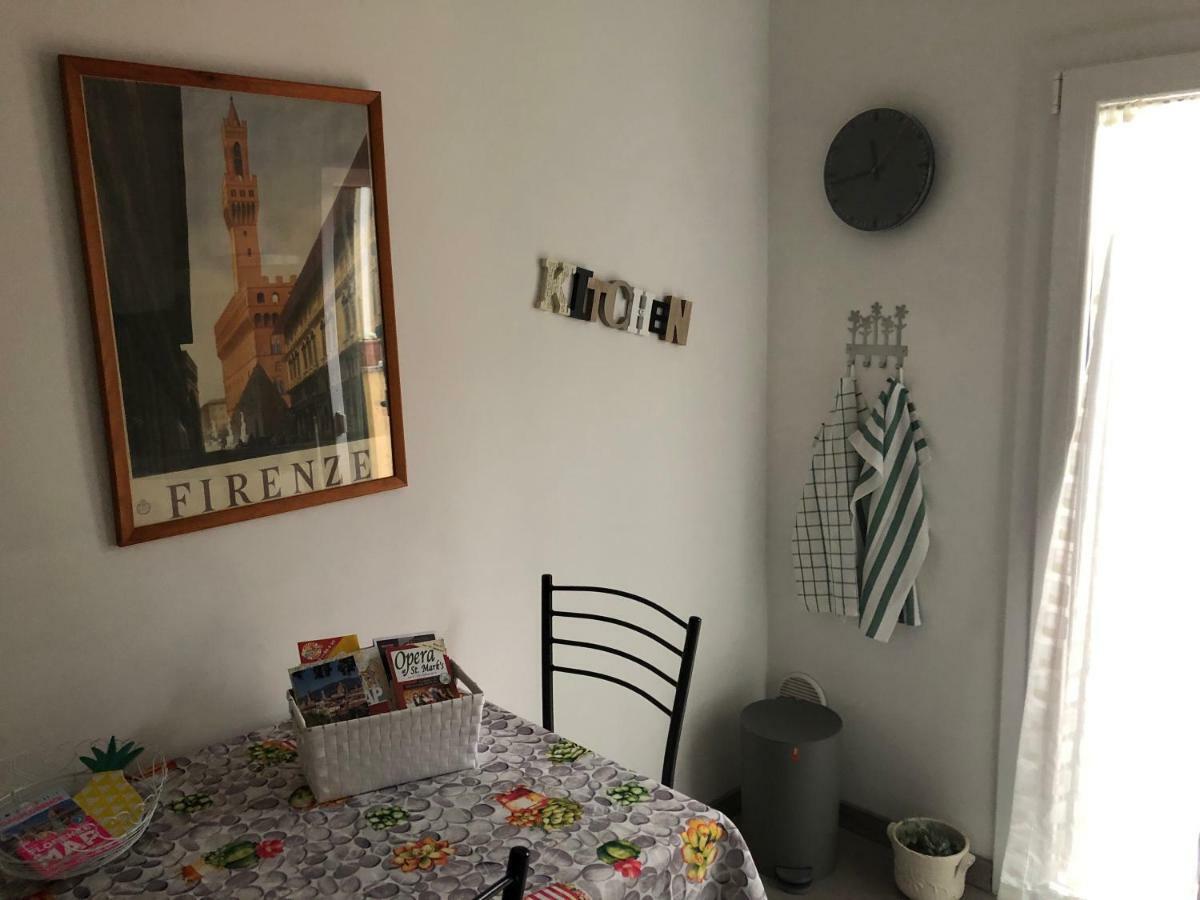 Appartamento Firenze Centro Amorino Con Terrazzo ภายนอก รูปภาพ